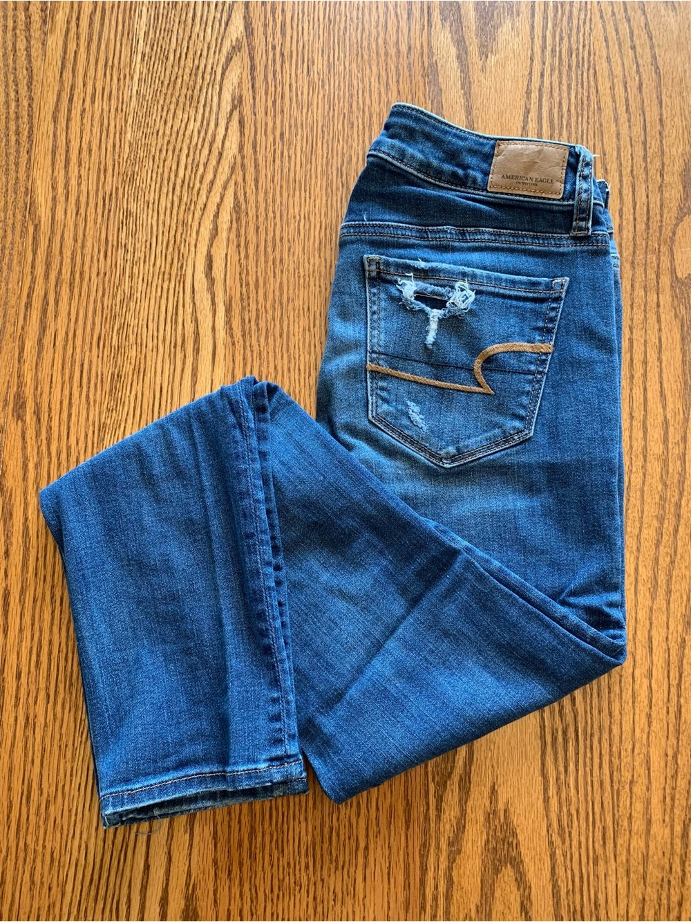 American Eagle Outfitters Women’s Disstressed Dark Blue Slim Fit Jeans